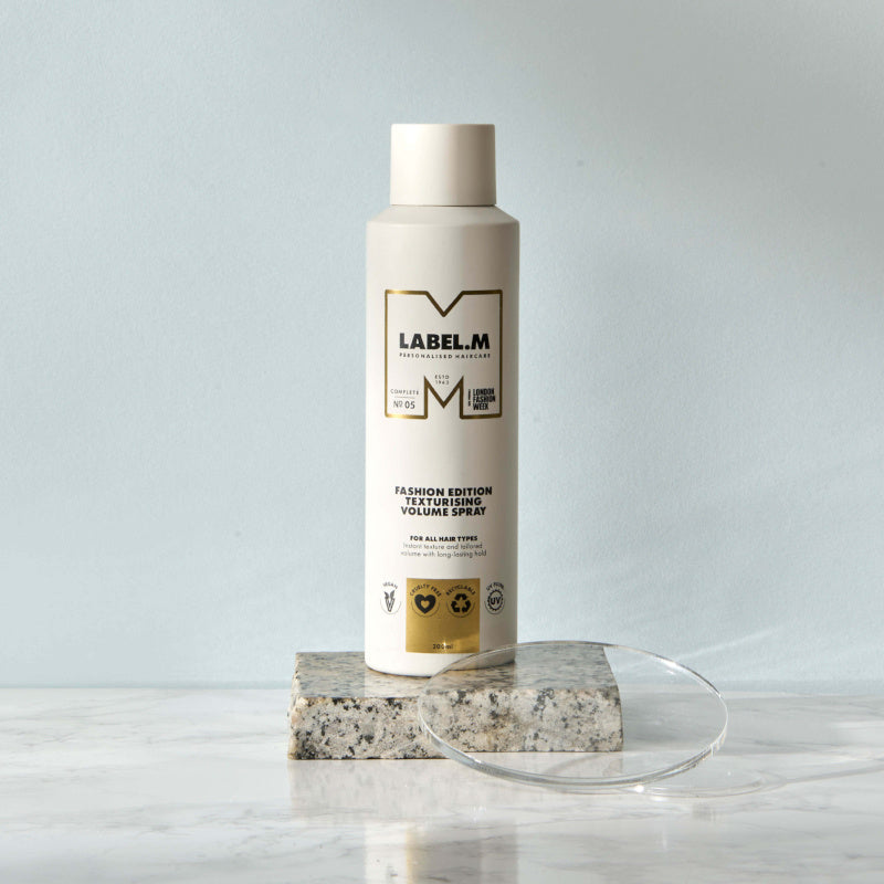 Proč nakupovat vlasovou kosmetiku jen od oficiálních e-shopů